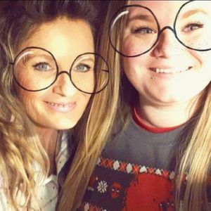 Meet your Posher, Deborah